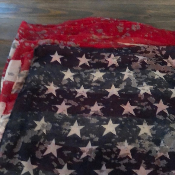 Accessories - Large American Flag Scarf, very soft. New